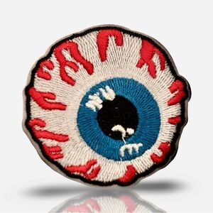 Disturbing Eye! Embroidered Iron on patch.